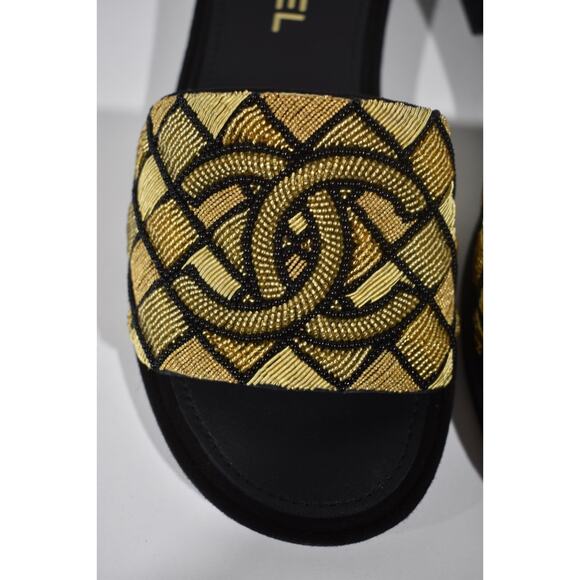 Chanel 21A Gold Black Pearl Embroidery Beaded CC Logo Slide Sandal Mule Flat 36 - Picture 6 of 12